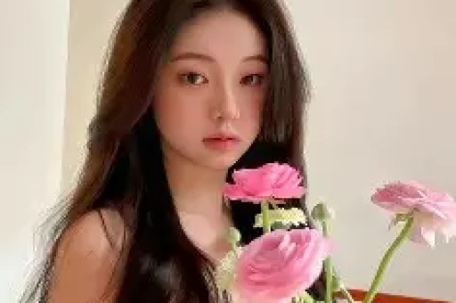 出轨风波1周鹿晗现身范志毅直播间和关晓彤分手传闻只字不提